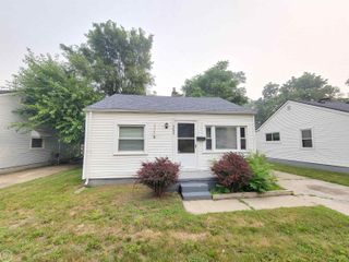 3657 Alvina Avenue, Warren, MI 48091