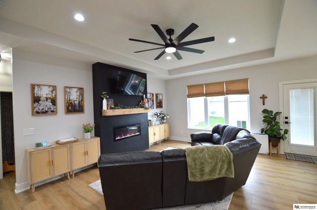 7246 N 49th Street, Lincoln, NE 68514