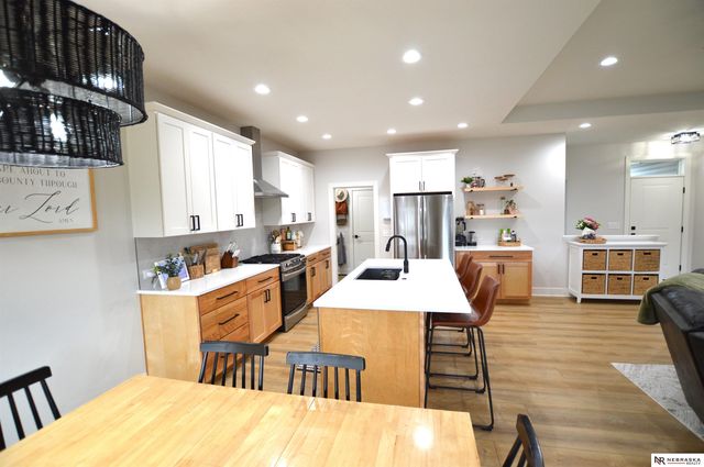 7246 N 49th Street, Lincoln, NE 68514