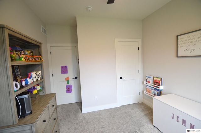 7246 N 49th Street, Lincoln, NE 68514