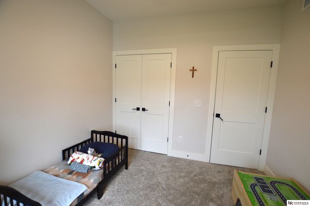 7246 N 49th Street, Lincoln, NE 68514