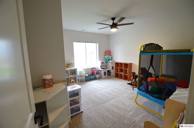 7246 N 49th Street, Lincoln, NE 68514