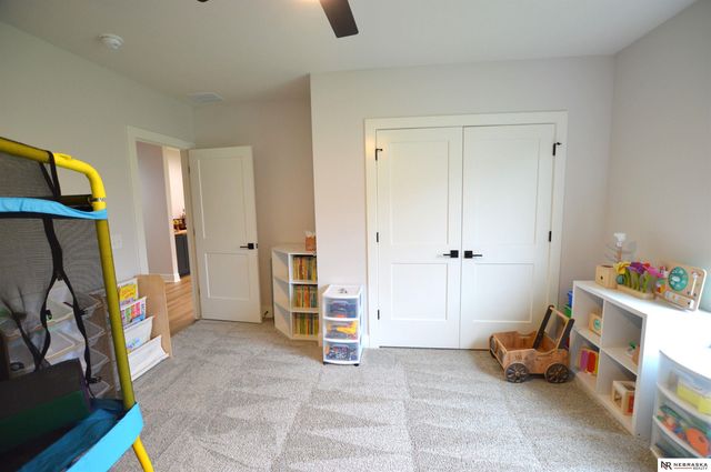 7246 N 49th Street, Lincoln, NE 68514