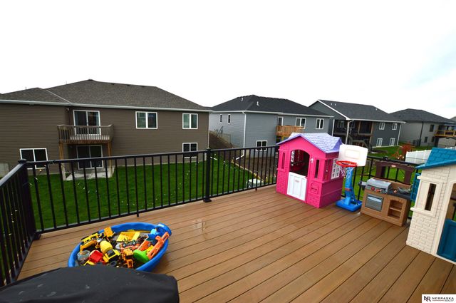 7246 N 49th Street, Lincoln, NE 68514