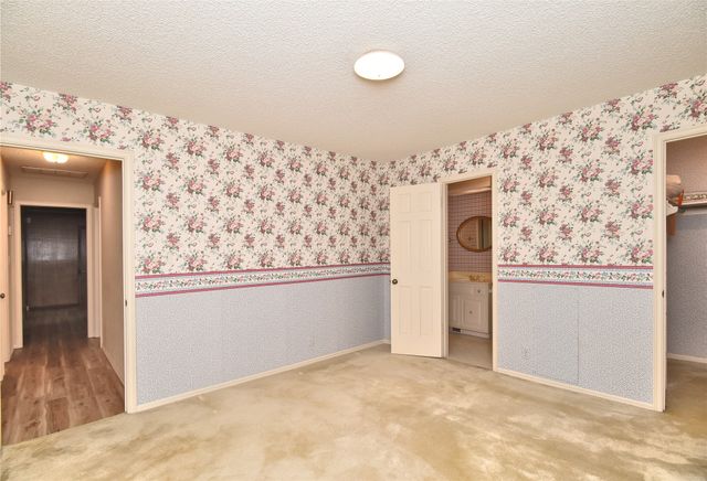 3512 E 70th Place, Tulsa, OK 74136