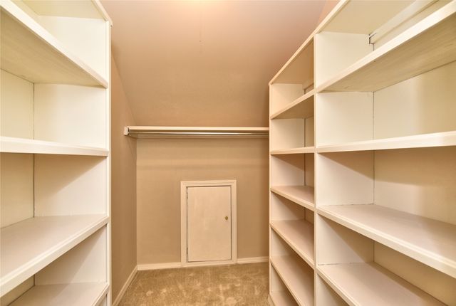 3512 E 70th Place, Tulsa, OK 74136