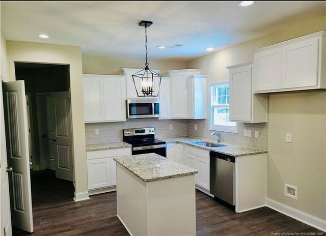 2312 Smith Road, Hope Mills, NC 28348