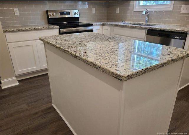 2312 Smith Road, Hope Mills, NC 28348