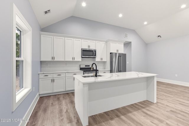 724 Sunset Road, Beachwood, NJ 08722