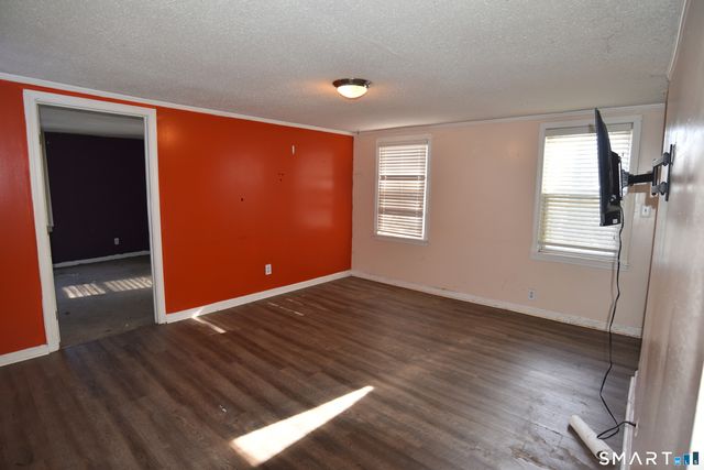 29 Bingham Street, Bristol, CT 06010