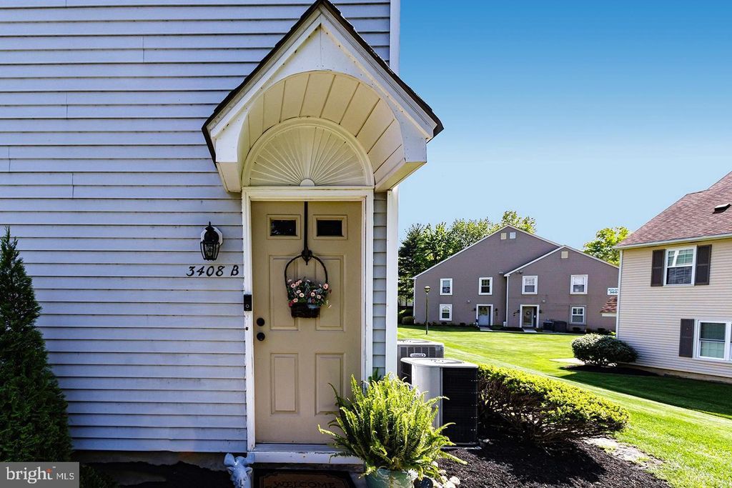 3408B NEILS CT, Mount Laurel, NJ 08054