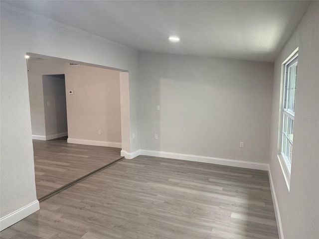 1869 W FREEMAN PLACE, Citrus Springs, FL 34434
