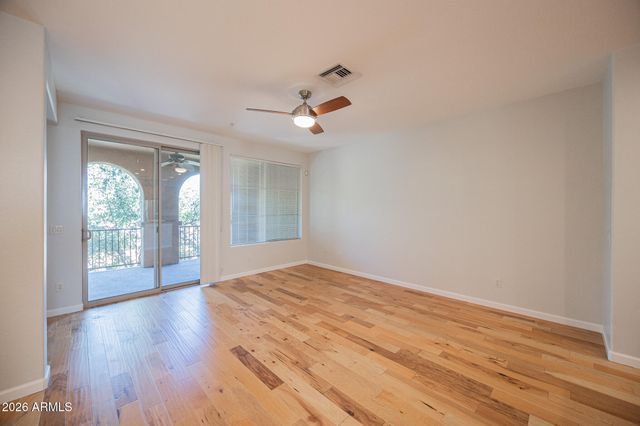 10655 N 9TH Street 213, Phoenix, AZ 85020