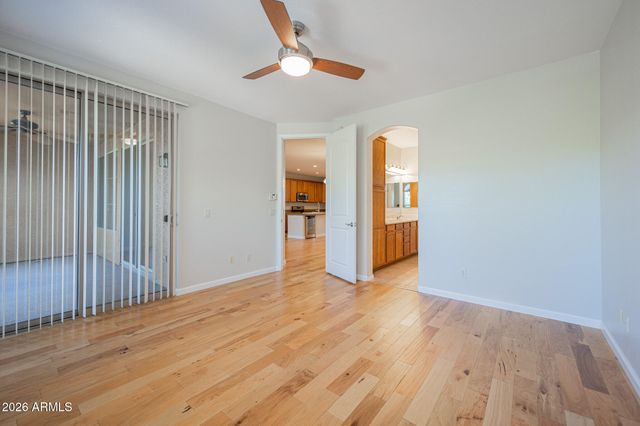 10655 N 9TH Street 213, Phoenix, AZ 85020