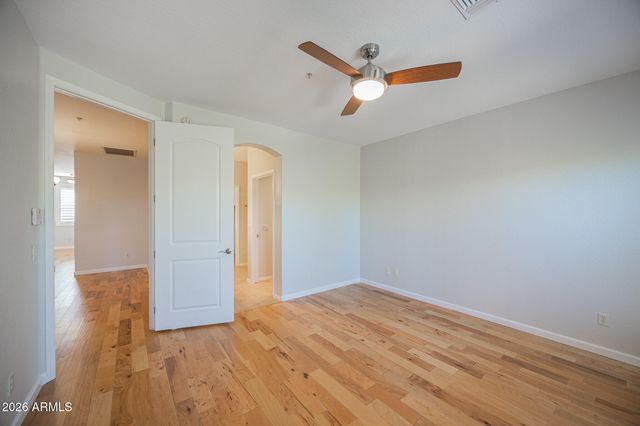 10655 N 9TH Street 213, Phoenix, AZ 85020