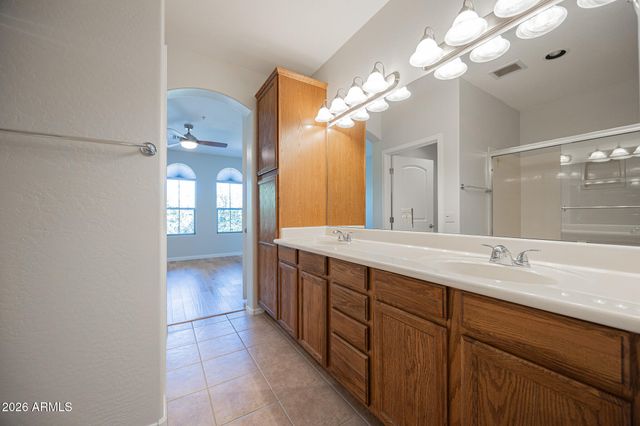10655 N 9TH Street 213, Phoenix, AZ 85020