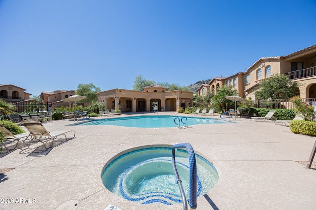 10655 N 9TH Street 213, Phoenix, AZ 85020