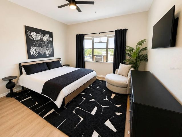 330 LANG COURT N 1, St Petersburg, FL 33701