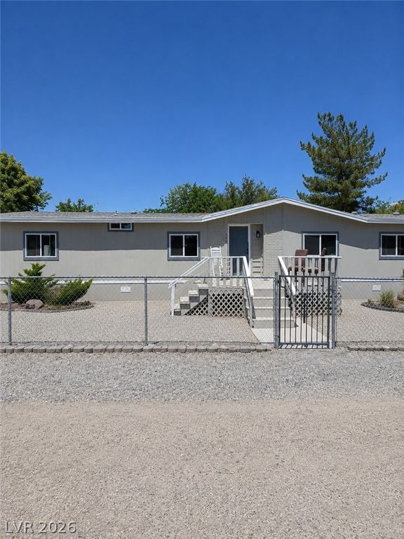 300 West Copper Flats Drive, Pahrump, NV 89048