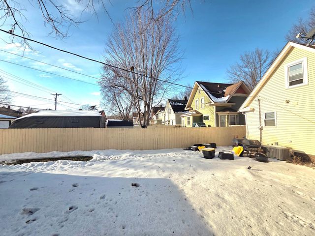 1236 Reaney Avenue, Saint Paul, MN 55106