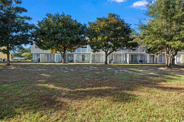 1208 Pinegrove Dr Apt D, Myrtle Beach, SC 29577