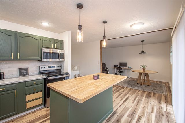 2096 Alabama Drive, Xenia, OH 45385