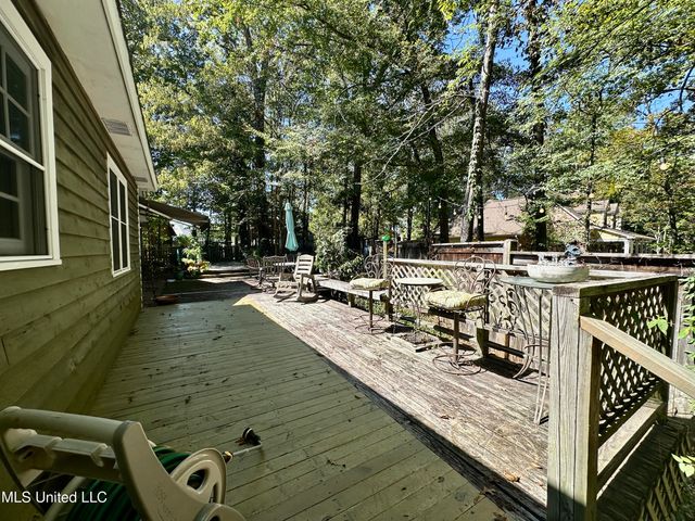 106 Caroline Cove, Clinton, MS 39056