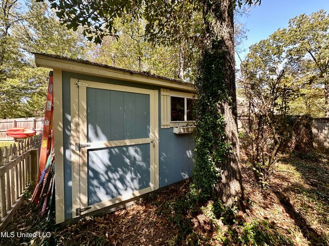 106 Caroline Cove, Clinton, MS 39056