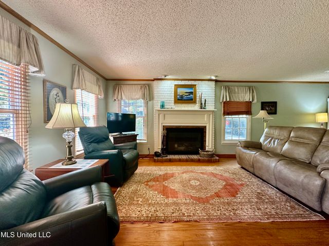 106 Caroline Cove, Clinton, MS 39056