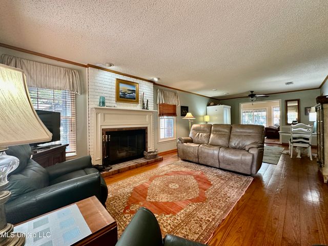 106 Caroline Cove, Clinton, MS 39056