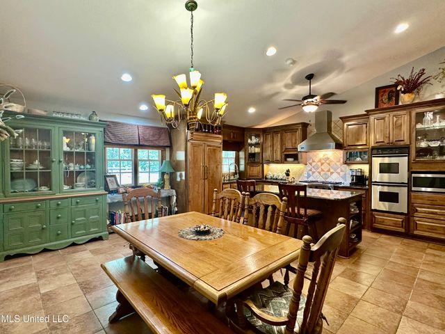 106 Caroline Cove, Clinton, MS 39056