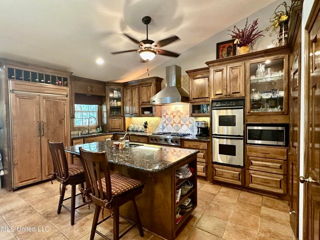 106 Caroline Cove, Clinton, MS 39056