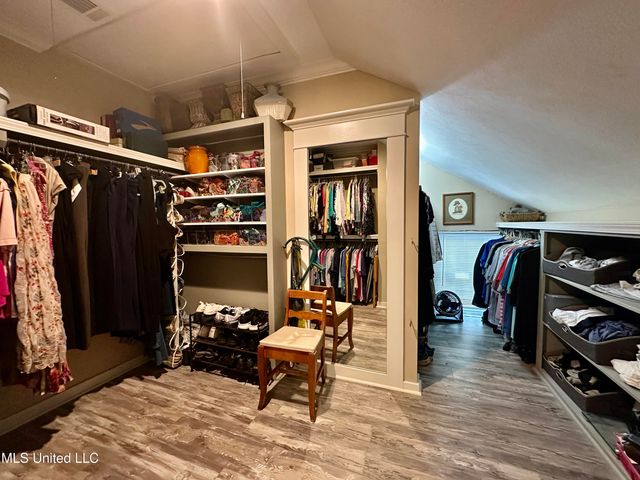 106 Caroline Cove, Clinton, MS 39056