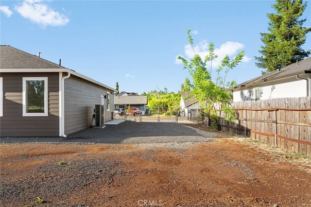 1870 Conifer Drive, Paradise, CA 95969