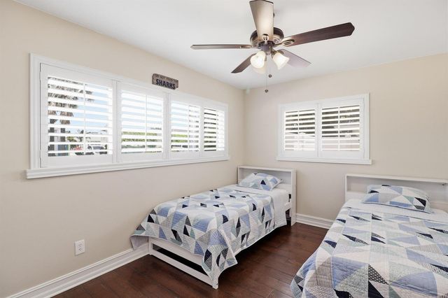 16 LEEWARD Circle, Tequesta, FL 33469