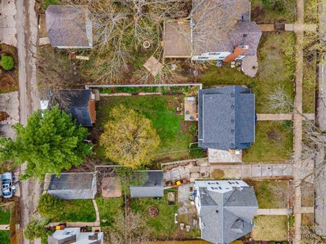 2216 Cumberland Street, Rockford, IL 61103