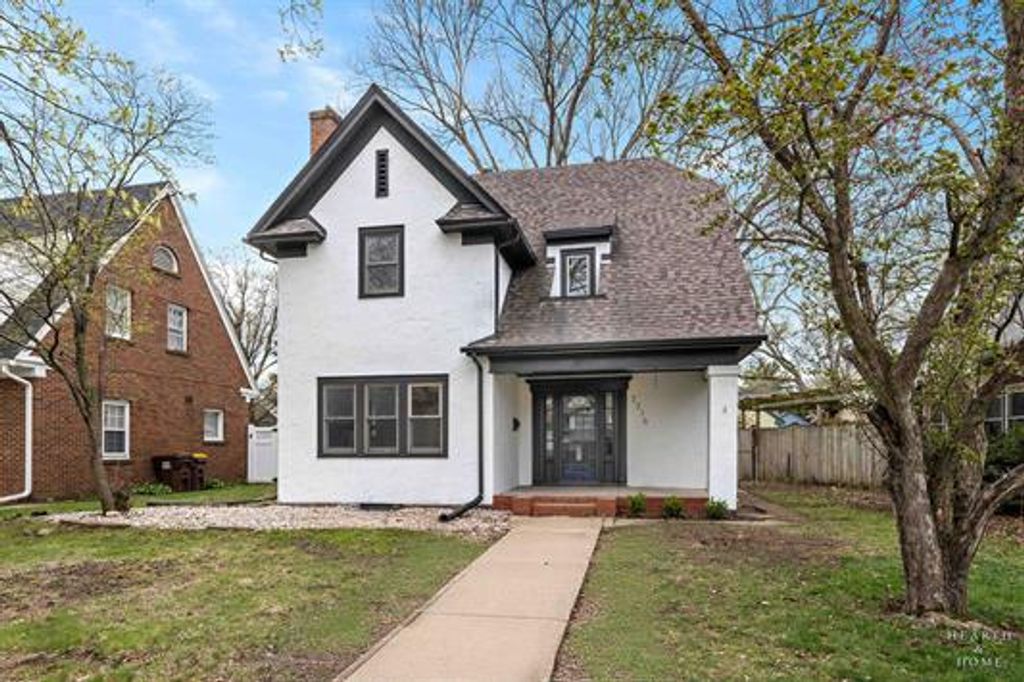 2216 Cumberland Street, Rockford, IL 61103