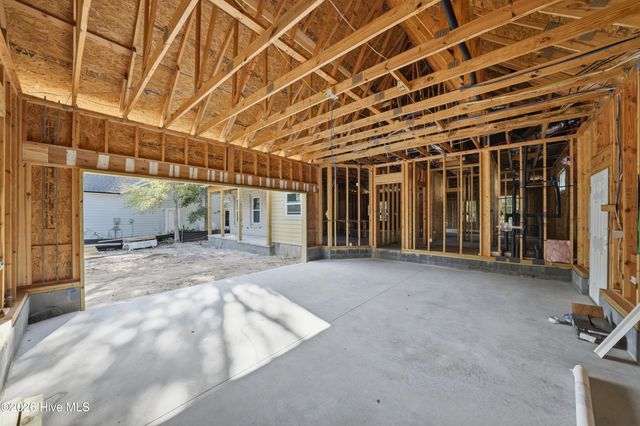 686 Folly Drive, Bolivia, NC 28422
