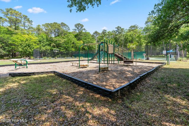 686 Folly Drive, Bolivia, NC 28422