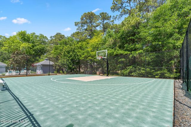 686 Folly Drive, Bolivia, NC 28422