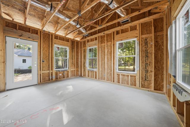 686 Folly Drive, Bolivia, NC 28422