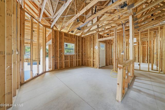 686 Folly Drive, Bolivia, NC 28422