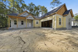 686 Folly Drive, Bolivia, NC 28422
