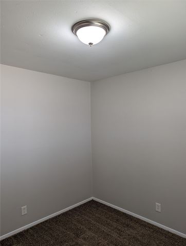 1001 W Main Street, Crowley, TX 76036