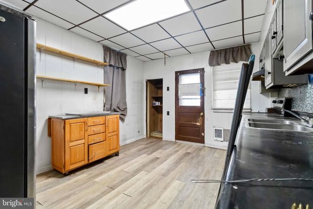 11 W COMMERCE ST, Shamokin, PA 17872