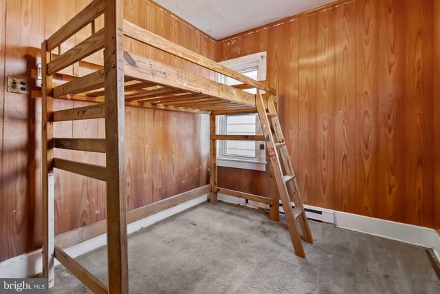 11 W COMMERCE ST, Shamokin, PA 17872