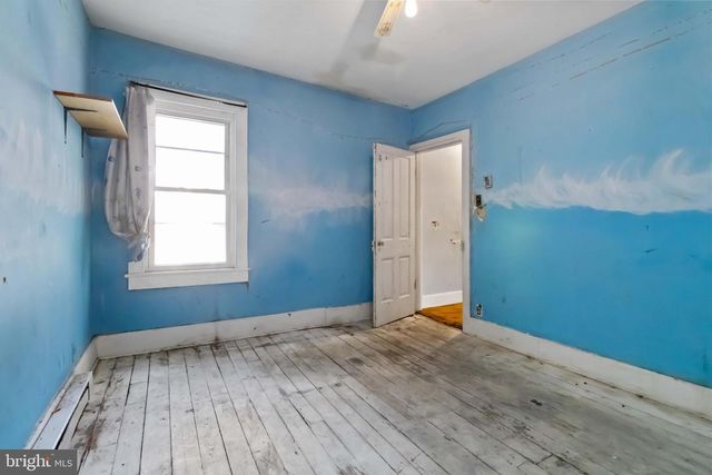 11 W COMMERCE ST, Shamokin, PA 17872