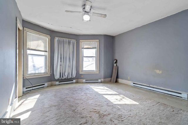 11 W COMMERCE ST, Shamokin, PA 17872