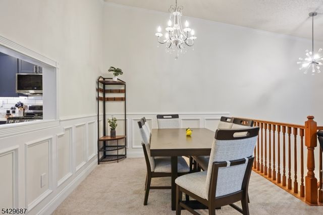 6 AMETHYST WAY, Franklin Twp., NJ 08823
