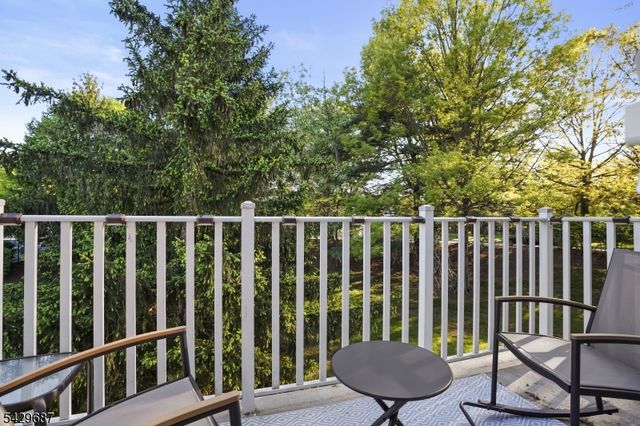 6 AMETHYST WAY, Franklin Twp., NJ 08823